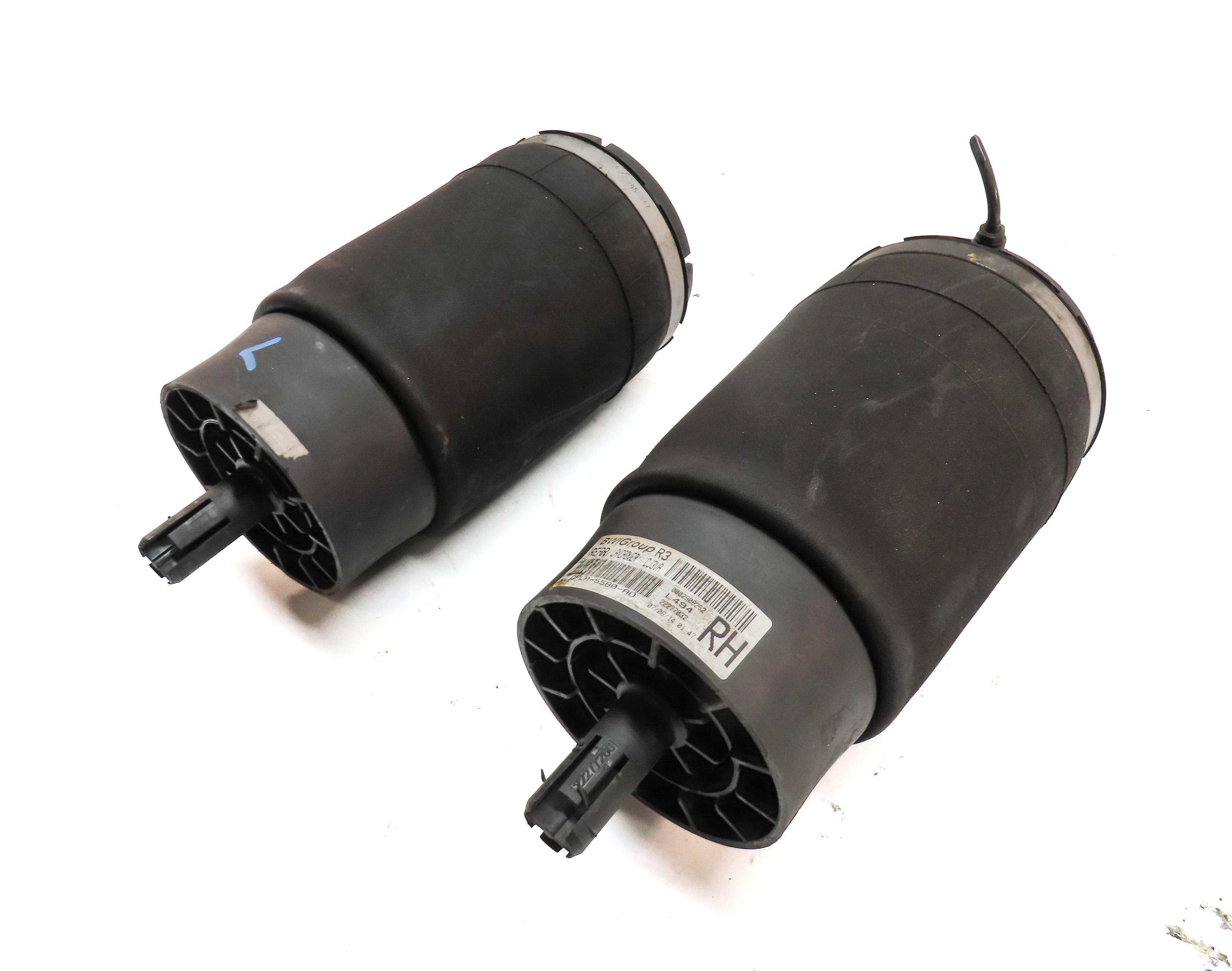 14-20 RANGE ROVER SPORT (L494) REAR LEFT & RIGHT AIR SUSPENSION AIR SPRING SET-2 — exact item pictured